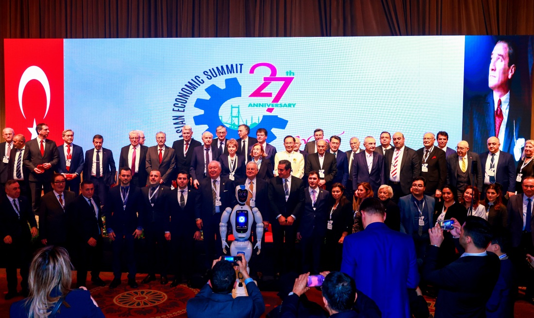 2024年第27屆歐亞經濟高峰會約40個國家、近300位各界領袖參加。